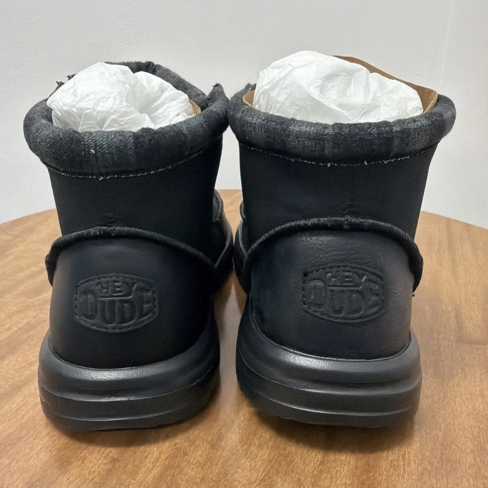 Hey Dude Men's Bradley Classic Boots Lightweight and flexible, Black/Black Sz 11
